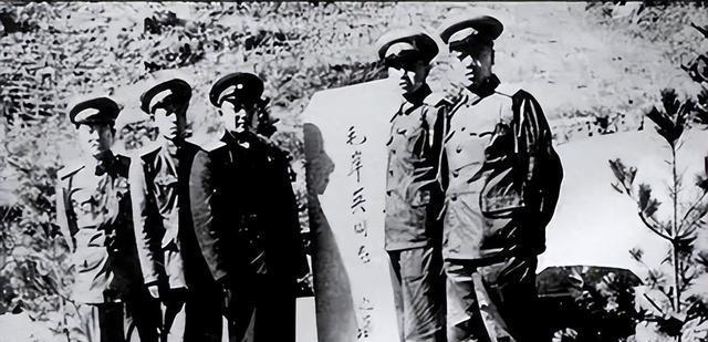 毛岸英牺牲前夜，伟人发来一封急电，彭德怀若服从，悲剧不会上演