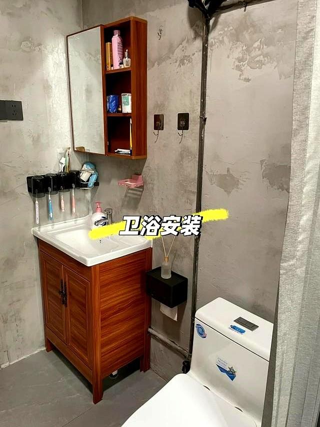 上海一三口之家！因入住毛坯房走红，几乎没装修，却无一丝穷酸气