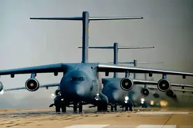 再次大规模出动，5次海外奔袭上万公里的运20，在全球处何水平图片