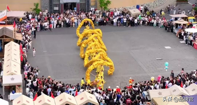 又一网红景区暴雷？曾是云南热门景区之一，今因诡异装置被骂惨了
