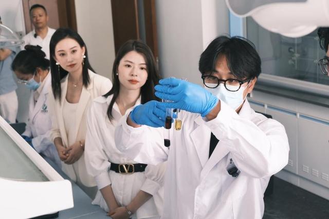 溯源麦角硫因生产全链路，斐萃引领口服抗衰行业科学发展