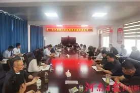 固始县沙河铺镇：开展二分支渠清淤排障整修专项行动图片