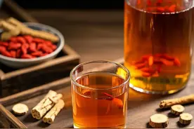 同是“男性之友”，劲酒和椰岛海王酒谁更胜一筹？行家：差距很大图片