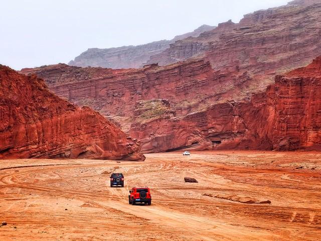 《中国国家地理》评出“中国最美峡谷挑战者榜”，这9个峡谷上榜