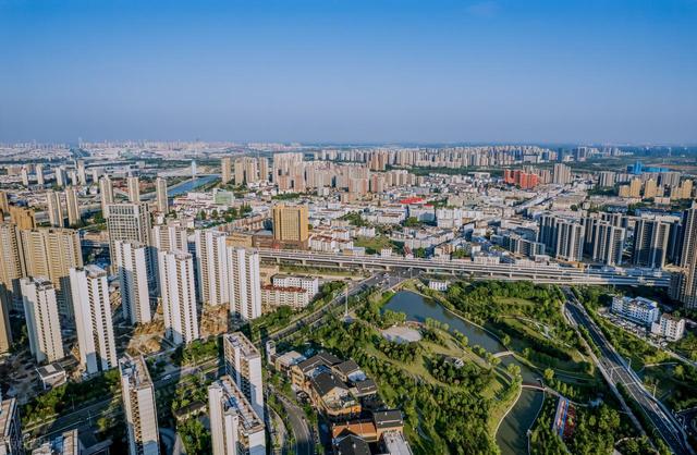 最大城市黑马，不是深杭成都武汉重庆，是哪个城市你绝对想不到