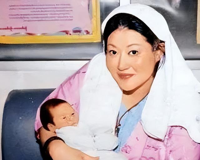 100多位情妇，包养费上亿元	，9女同床却落得个凄凉下场、人财两空