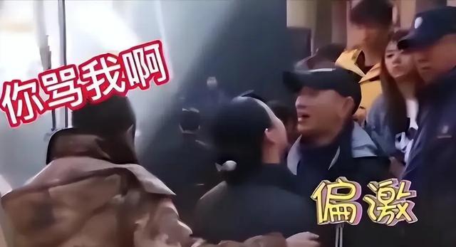 这跟没穿有啥区别？32岁李梦真空上阵，几乎全裸，简直太大胆