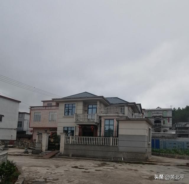 广西南宁市上林县明亮镇就是个屯，它为何起名叫古城？