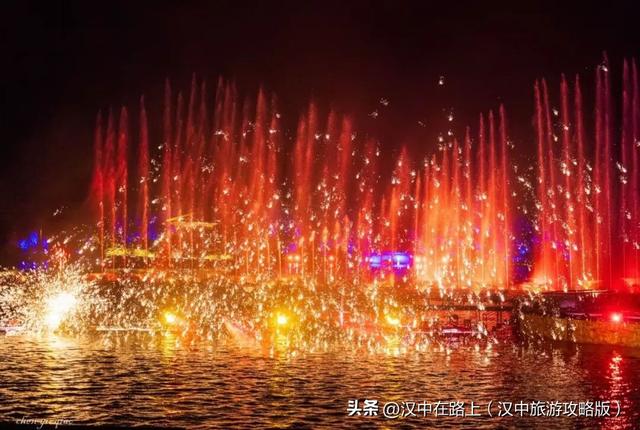 来汉中不看这个真的会后悔！《火神传奇》铁花火雨太炸了！