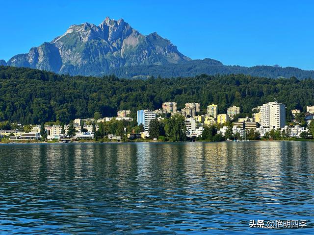 欧游杂记（5）‖ 齿轮火车几上几下瑞吉山，缆车凌空飞跃韦吉斯