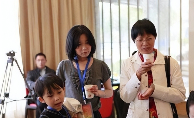 原来他就是聂卫平长子，移民日本入日籍娶日本妻，拒绝让儿子姓聂