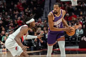 5年2.6亿，再见太阳！被保罗扯掉了遮羞布，杜兰特又一次看走眼图片