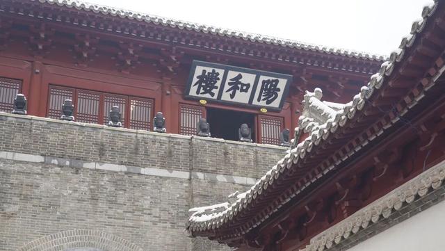 美出圈！春雪落正定，宛如童话世界