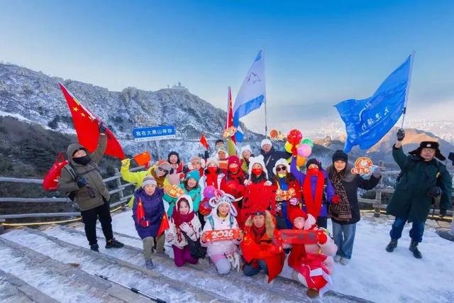 接住！金石滩的“龙马精神”福利包！这个冬天暖到心巴上