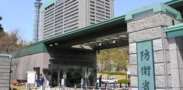 中方刚发出制裁令，不到24小时，日本报复来了，外交部反将一军