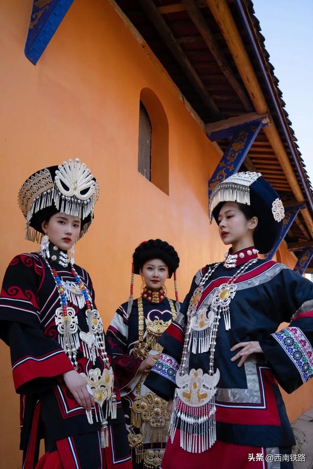 预测要火!高铁直达古镇,这样穿搭更出片