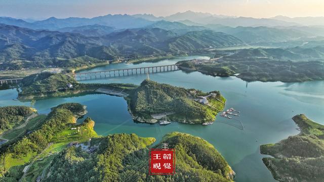 【视界】夏日炎炎，武当山景区热度不减！