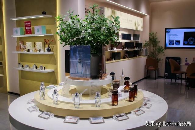 首发观察 | 北京11个月新增首店960余家，中轴线「首店藏宝图」请收好