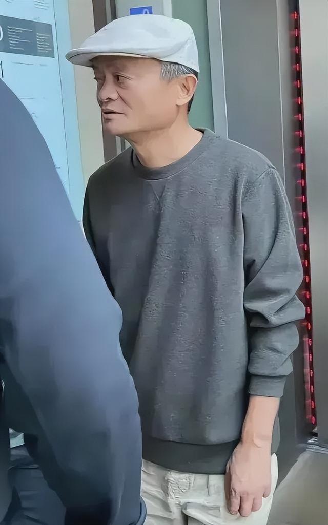 马云61岁了，用61张照片看他一路走来的故事！（真的感慨万千）