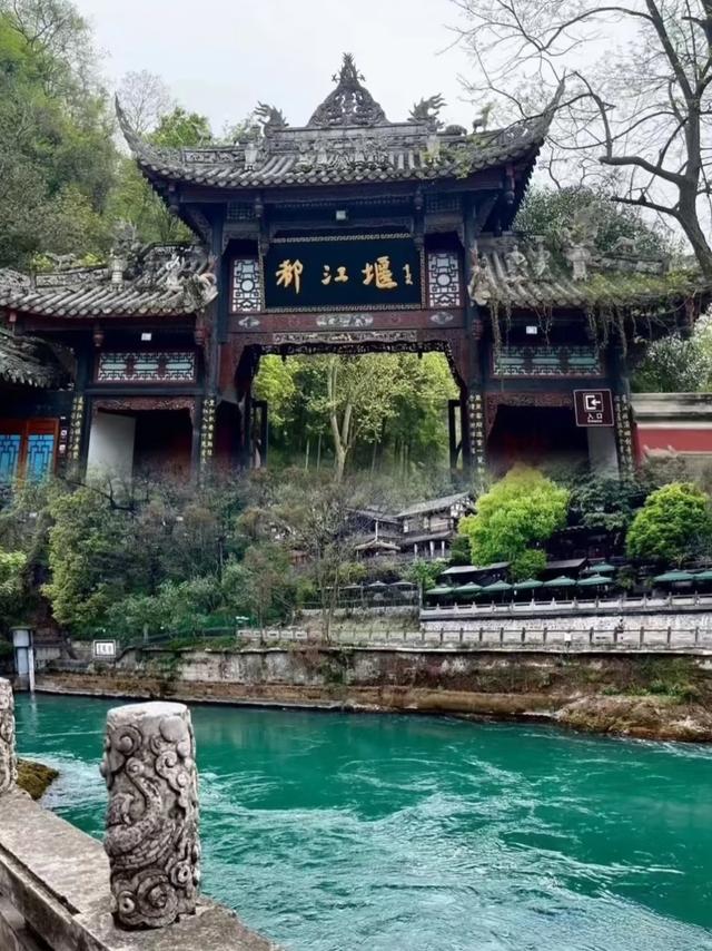 我是广州人，多次去成都后发现：这城市跟其他城市不一样的10个点