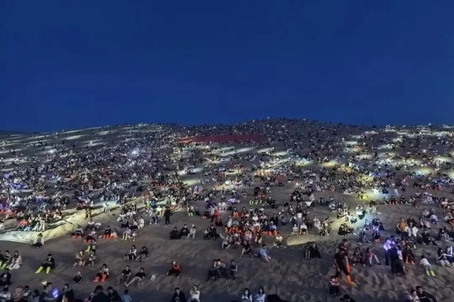 【游玩指南】鸣沙山月牙泉景区：畅玩沙漠秘境，尽享独特风情