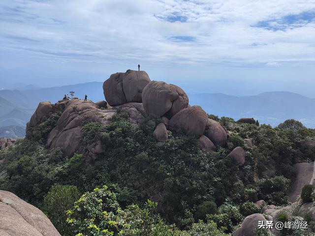 再战牛牯嶂，这次终于成功，下山路太折磨人