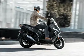 150龙骨踏板，买完最容易后悔的车型！图片