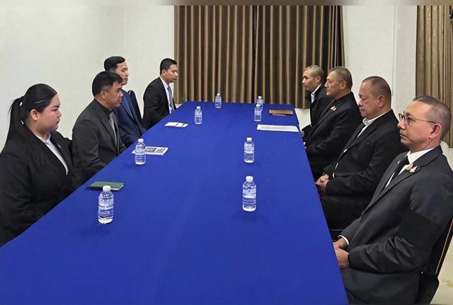 冲突升级	，柬埔寨停火条件全被拒，洪玛奈或被迫接受城下之盟