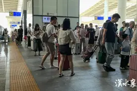 “五一”首日，来襄人次创新高！图片