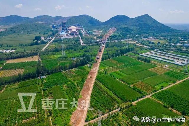 实拍济枣高铁坛山隧道进展显著