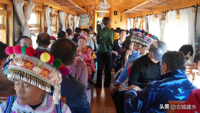 双向奔赴的千年之约!大理巍山→建水秋游专列开通,夕发朝至逛双古城~