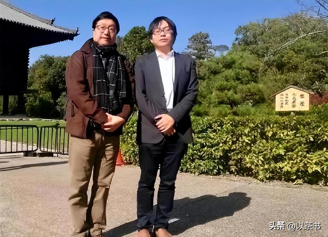 原来她们是聂卫平妻子	，第一任棋手，第二任王刚妹妹 第三任最特别