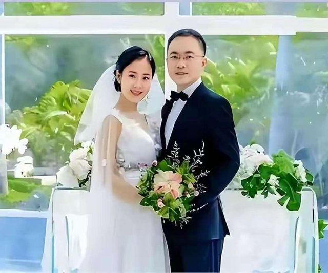 老天太残忍！蔡磊妻子痛苦自曝处境，丈夫濒临死亡，可怜6岁儿子