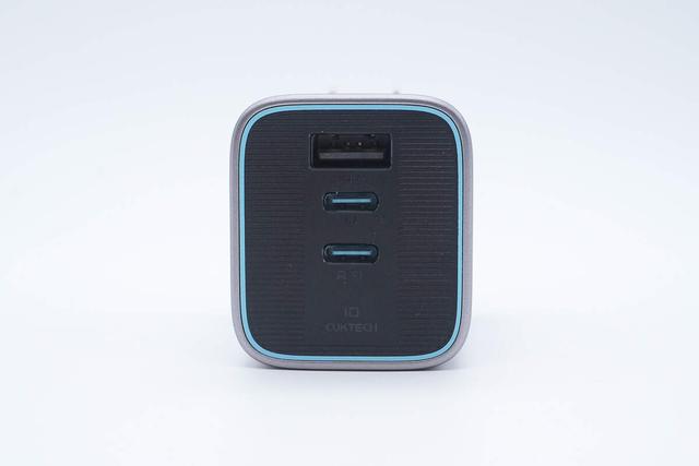 小米120W澎湃秒充+100W PD快充，酷态科10号超级电能充mini拆解