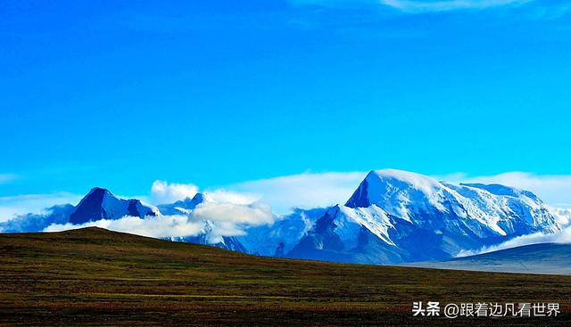 《219南南线》的极致风光：触摸云端雪山 踏遍无垠草原