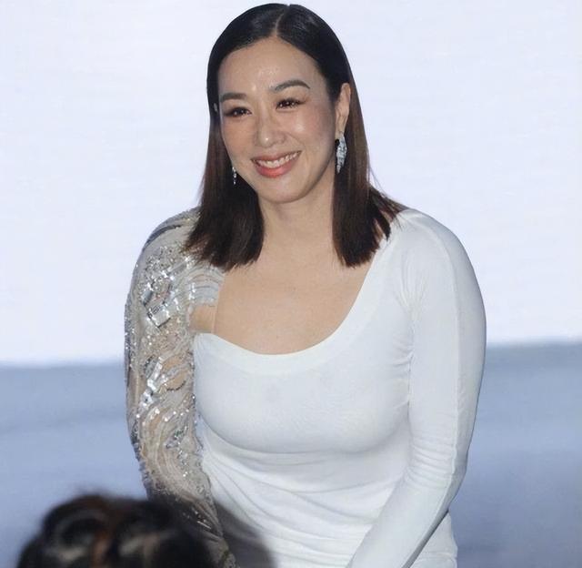 年轻时倾国倾城，老了却胖成“土肥圆	”	，这6位发福的女星好可惜