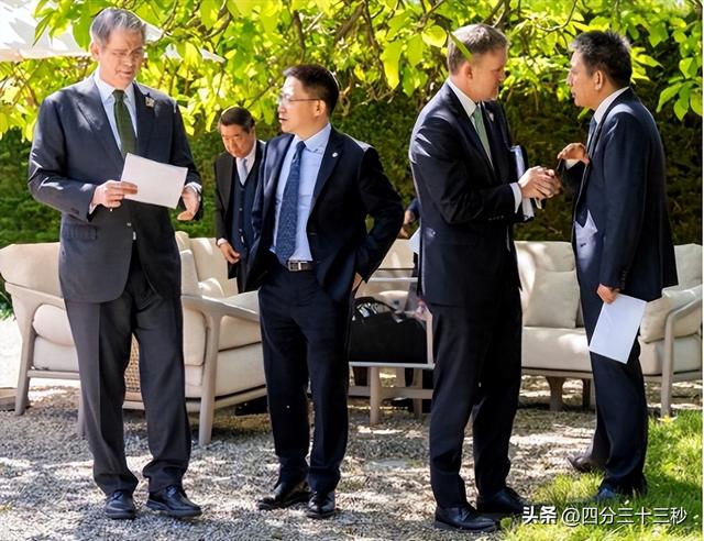 24小时内，特朗普连退三步，美财长交了底：中国有我们想要的东西