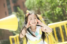 我是学霸，老公是富二代，十分恩爱，直到发小女儿叫老公“爸爸”图片