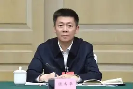 四川省财政厅厅长陈书平已任省政府党组成员、省政府办公厅党组书记图片