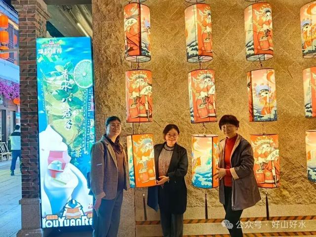 行香子·游后港古街 // 绘毓