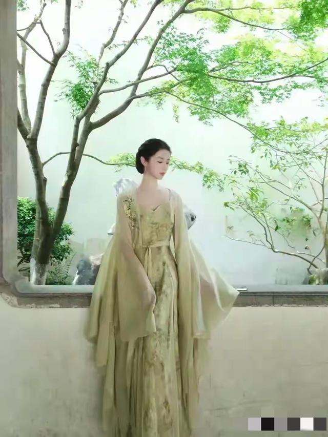 山东济南一佳人好漂亮， 身高168cm，体重48kg 美的让人移不开眼