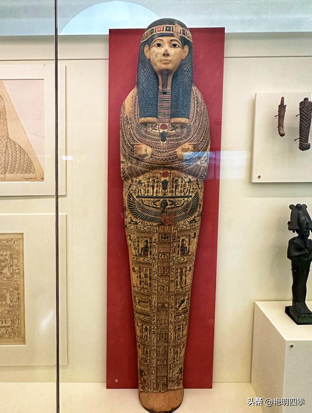 欧游杂记（8）‖ 卢浮宫，让人眼花缭乱而又惊叹不已