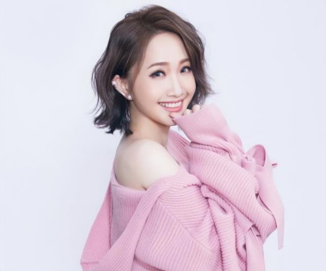 原来她早已离世，自己定墓园和寿衣，3200万遗产全给姐姐