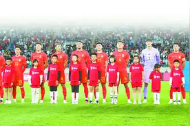 世预赛倒计时，中国男足艰难争出线图片