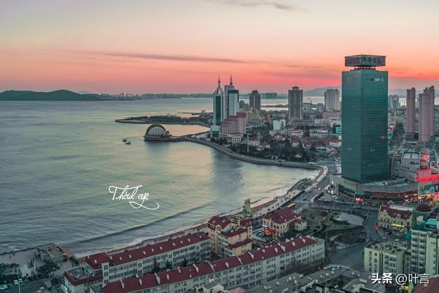 话青岛：海滨城市的美，不需刻意邂逅，面朝大海，转角皆是风景