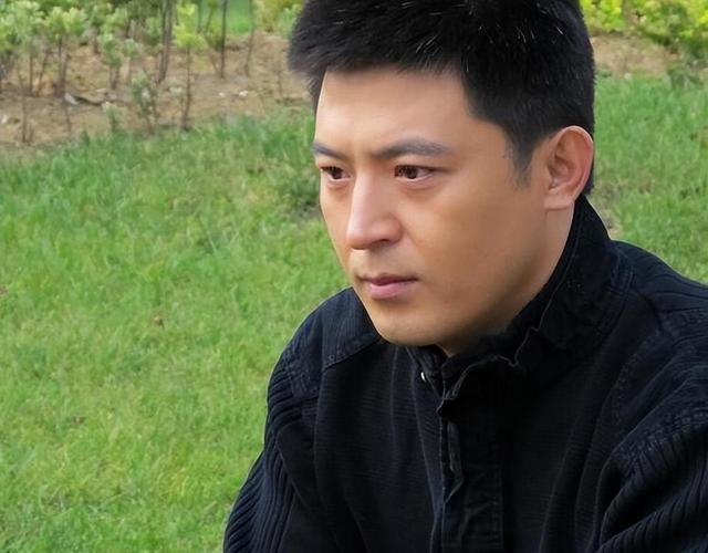 官方下场！闫学晶儿媳吃空饷传闻真相大白，原来她和孙涛处境一样