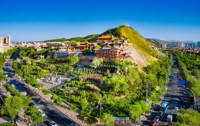 中国最凉快的5个城市，夏天不用开空调，晚上睡觉甚至还得盖被子