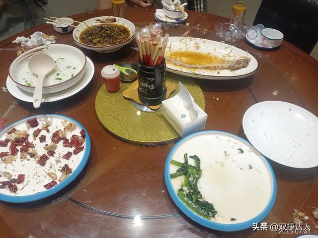 老少三代人,开车向着我国的东极—黑龙江抚远出发了