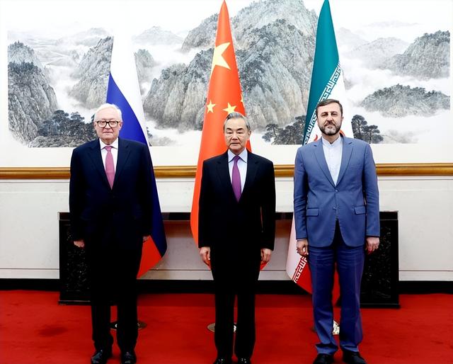 最后2天！特朗普没有吹牛，美俄互相核威慑，普京该向中国交底了