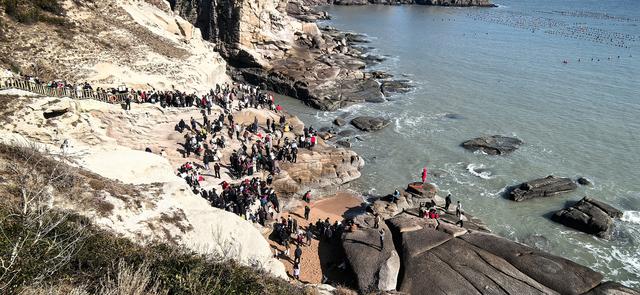 福建霞浦南线——海尾角、大小京沙滩、下尾屿海蚀洞、闾峡灯塔